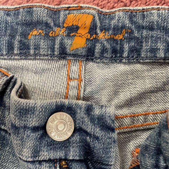 7 For All Mankind Cropped jean  - size 28 - Picture 7 of 7